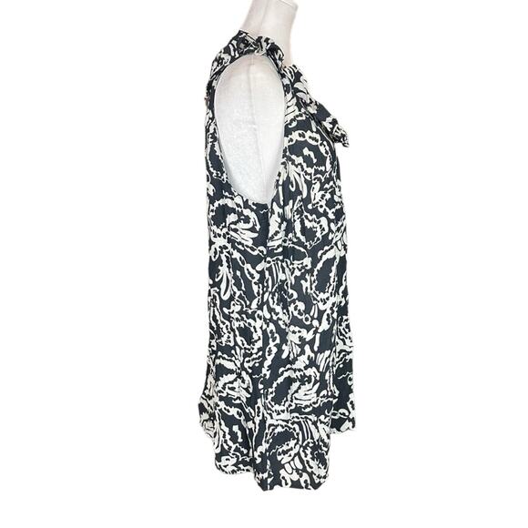 Liz Lange Maternity Print Ruffle Neck Tunic Top Black White Size XXL - Picture 3 of 8